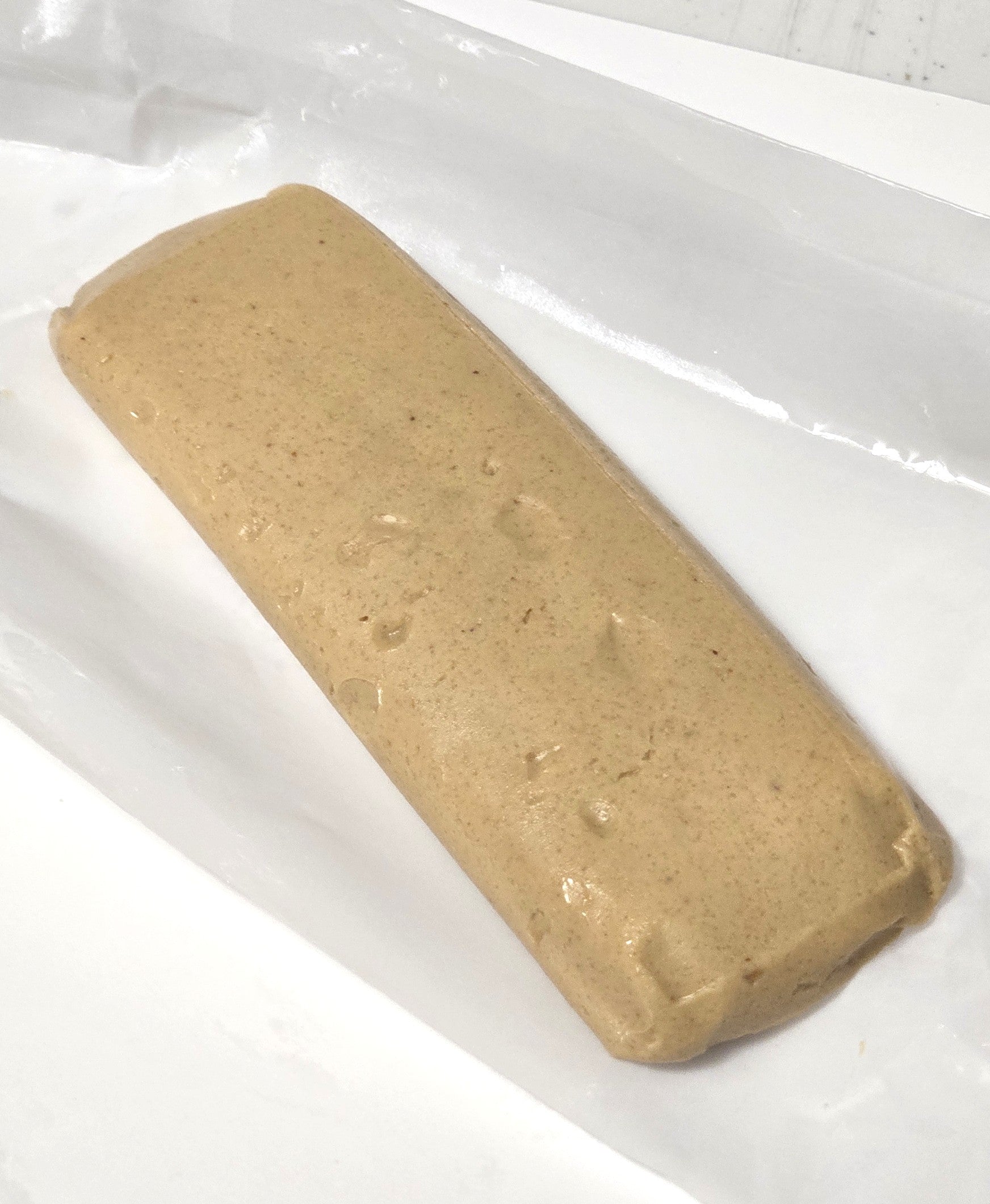 Turron de Mani de mi Finca Peanut Bar, 6oz, (Pastica de Maní cubana)