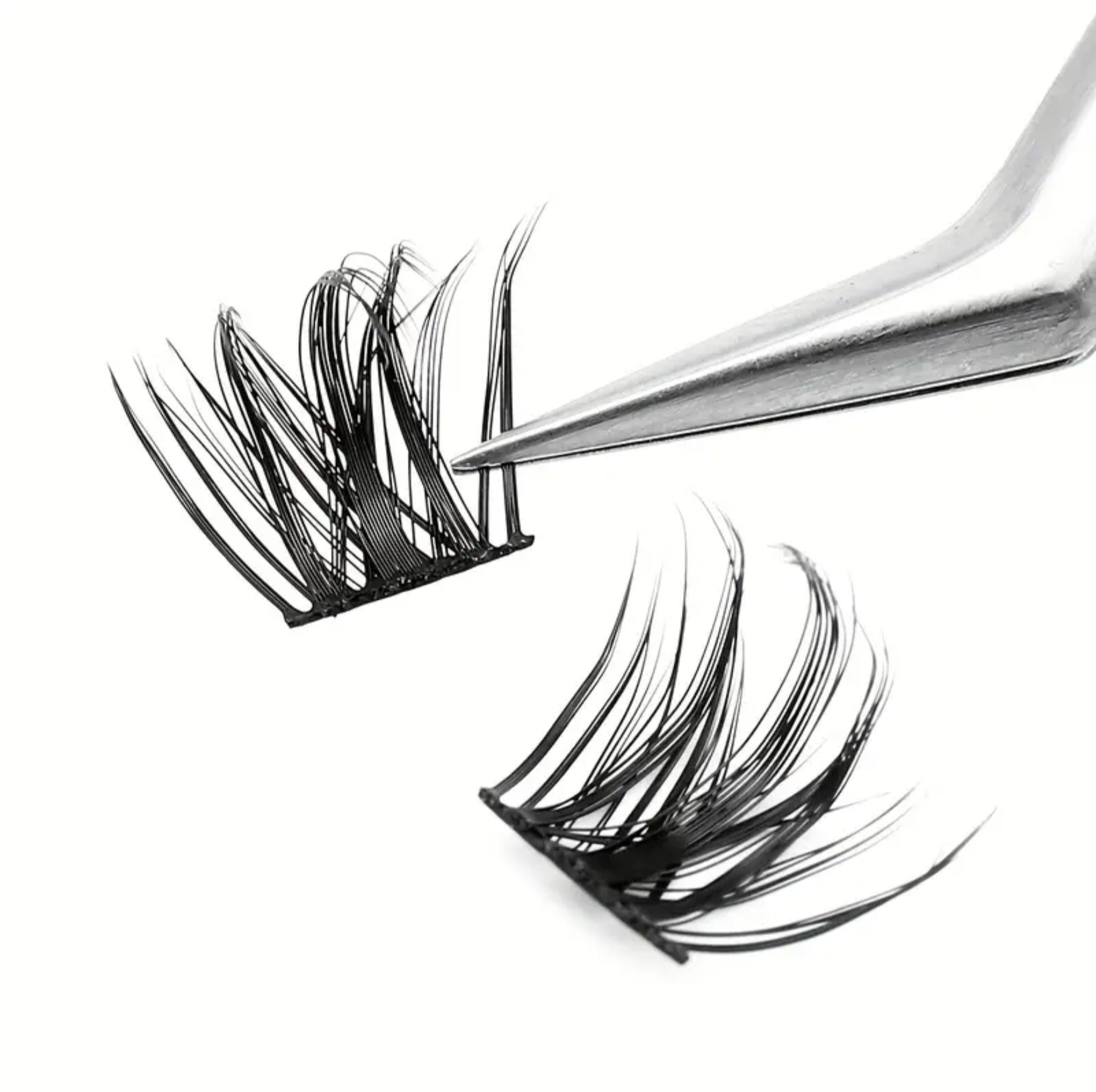 LI.YAN 220 Lash Clusters (pre-order)