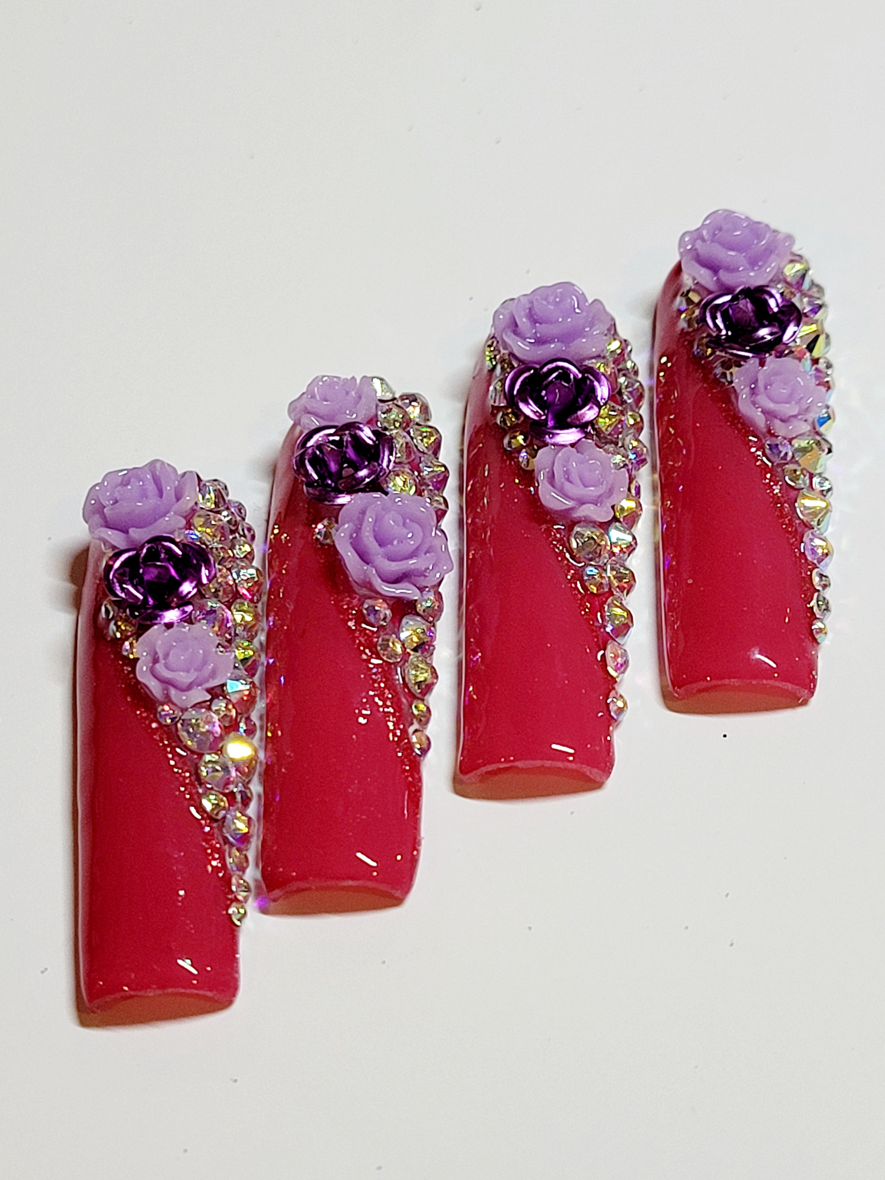 XXL Square Brat Design Press-ons