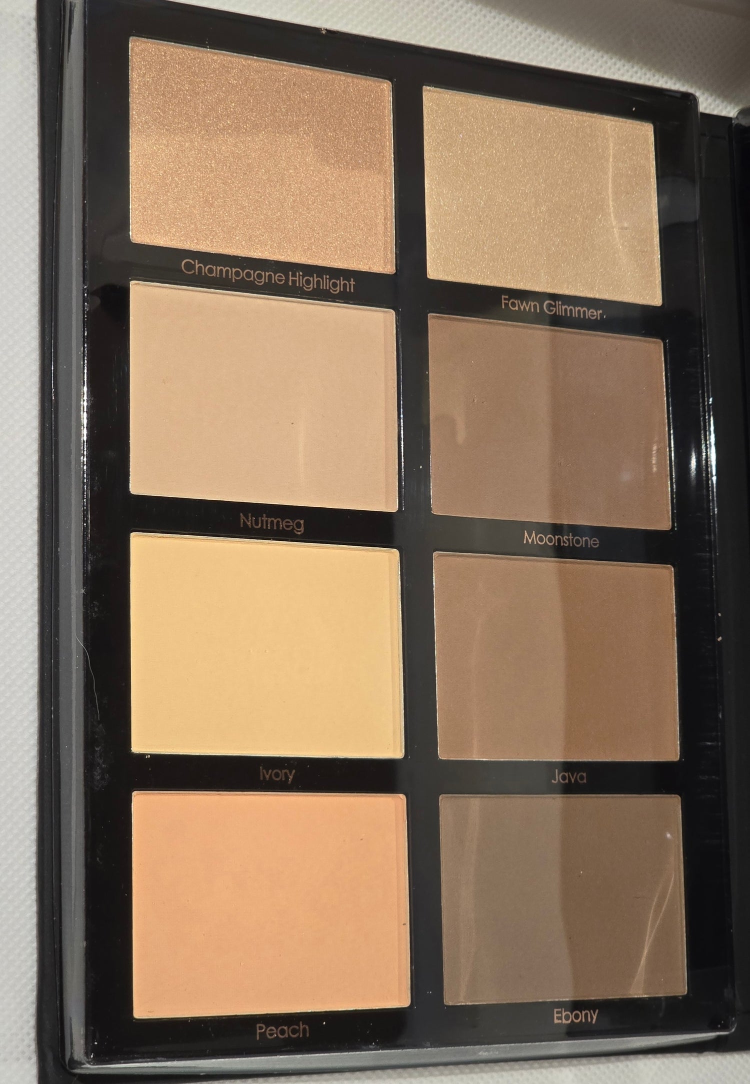 Profusion Cosmetics Radiant Glow Masterpiece Trendsetter 8 Color Contour Palette